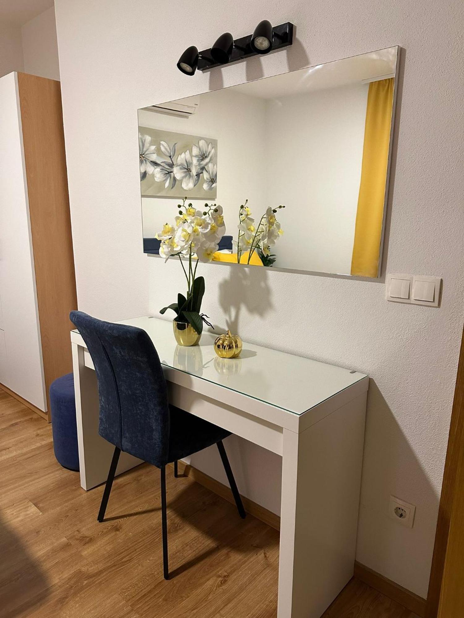 Apartmani Vice Brela Eksteriør bilde